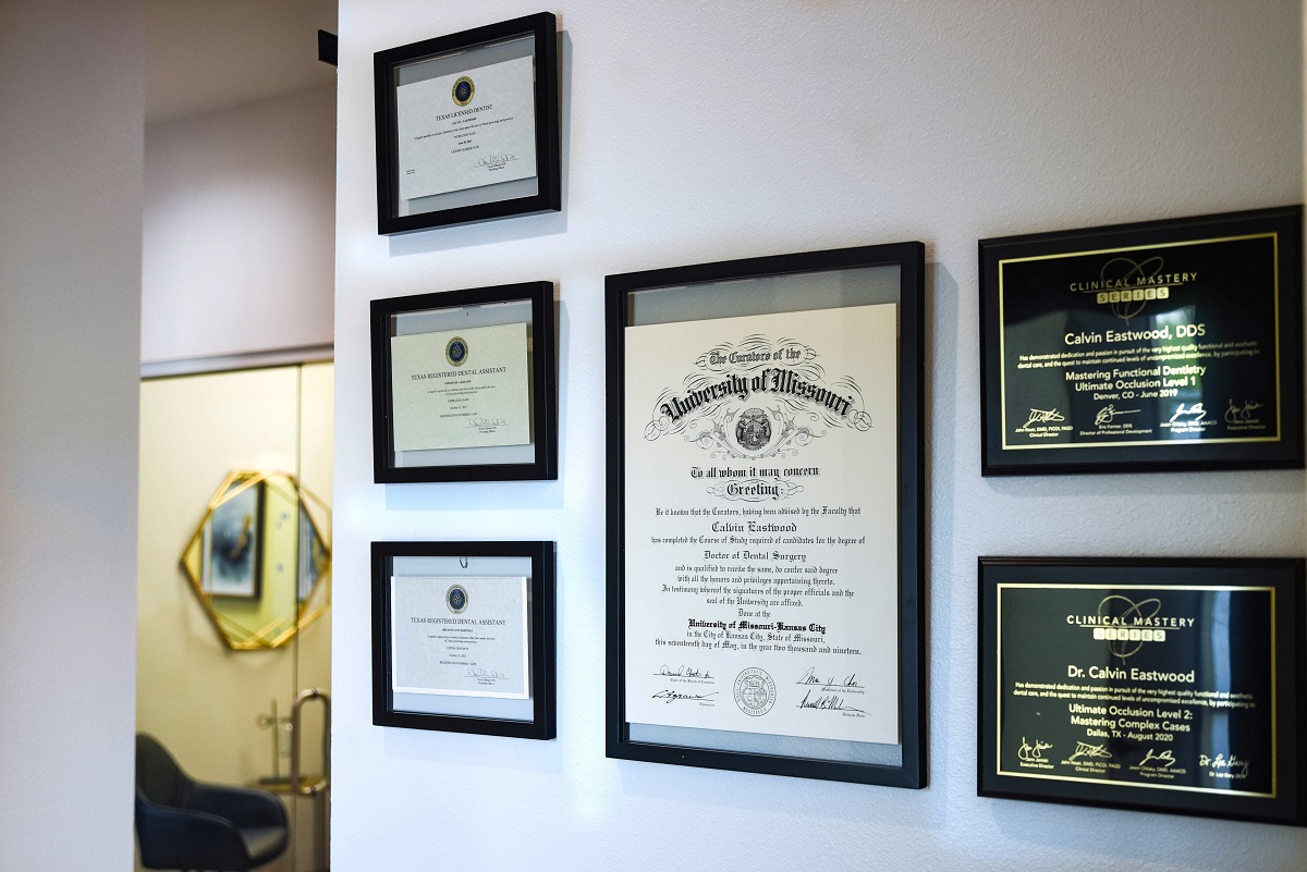 Dentist Fort Worth Calvin Eastwood, Dds Awards And Recognitions